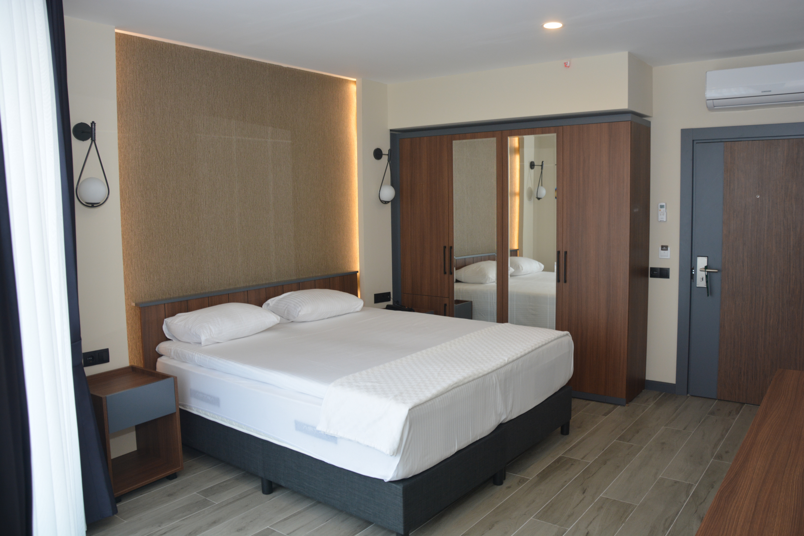 Döşemealtı Evdirhan Otel - Standart Aile Odası