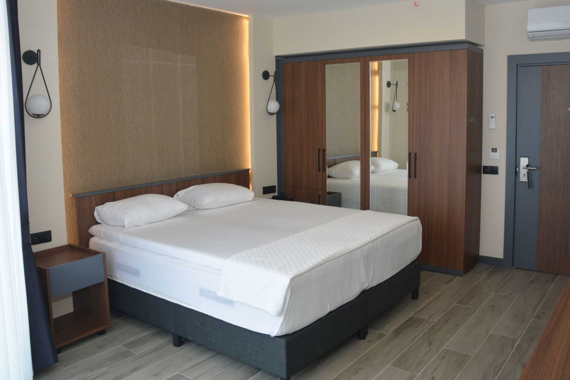 Döşemealtı Evdirhan Otel - Standart Aile Odası